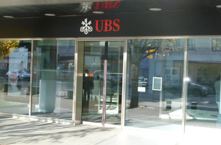 UBS transformation du bâtiment Jura 37 par Pro Inel