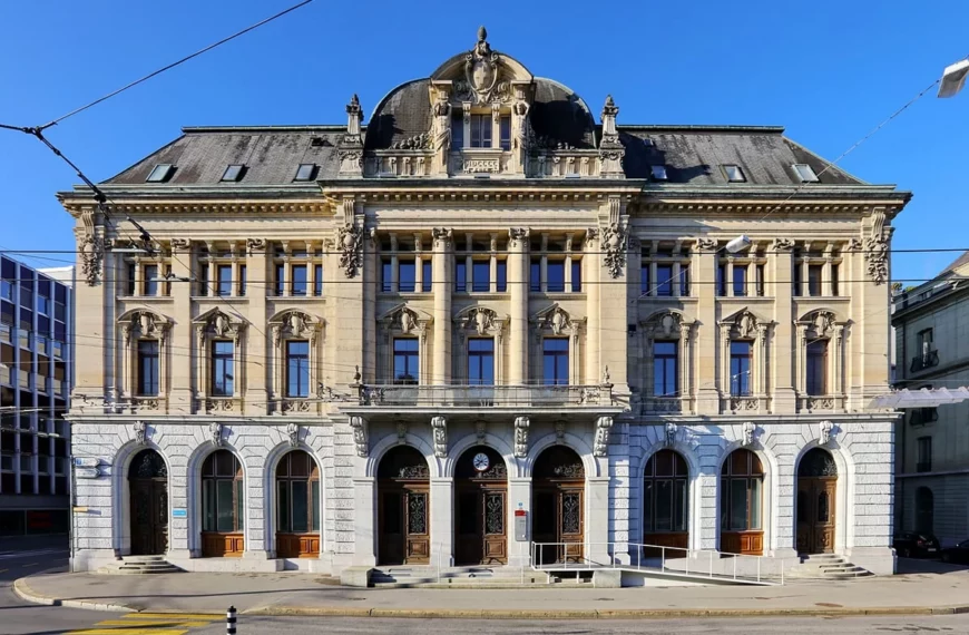 Ancienne poste, bâtiment historique